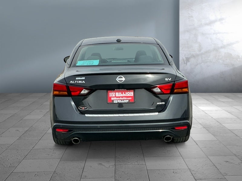 2021 Nissan Altima 2.5 SV