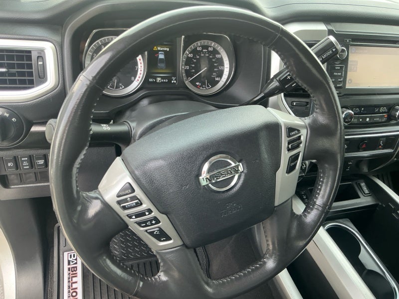2017 Nissan Titan SV