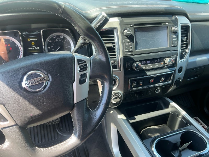 2017 Nissan Titan PRO-4X