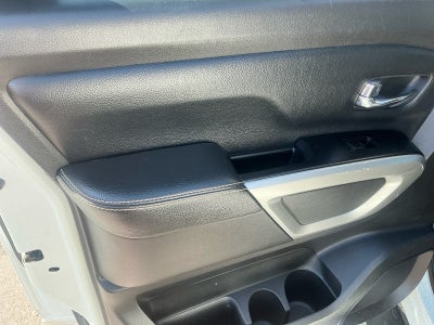 2017 Nissan Titan PRO-4X