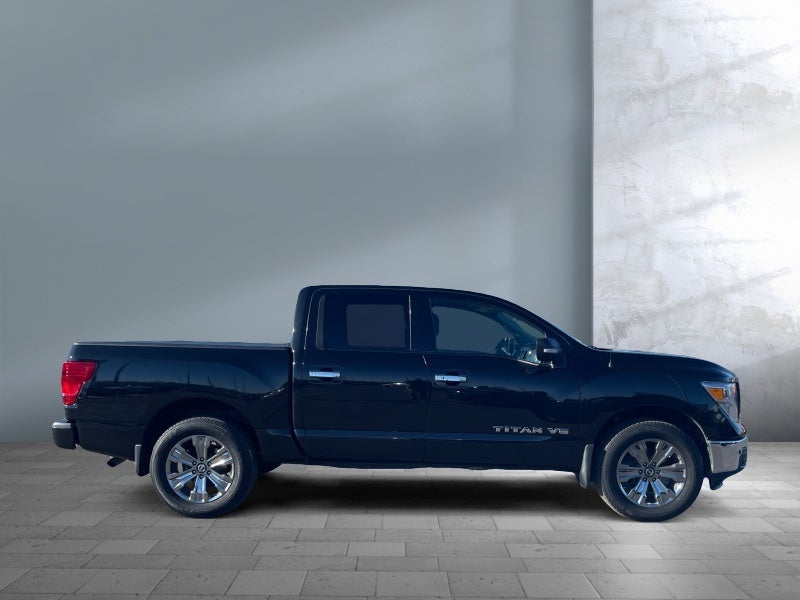 2019 Nissan Titan SV
