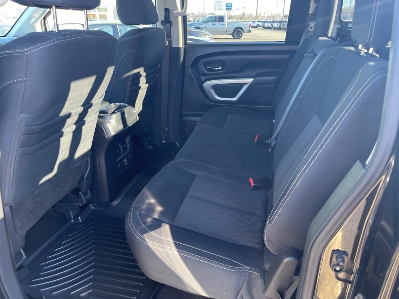 2019 Nissan Titan SV