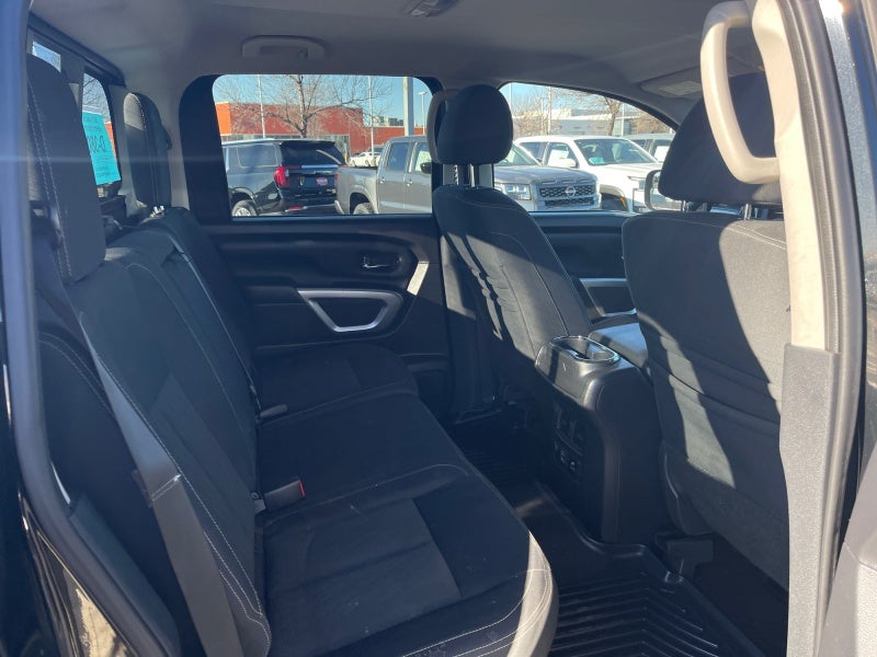 2019 Nissan Titan SV