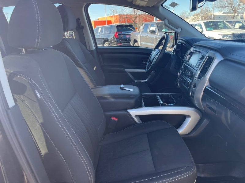 2019 Nissan Titan SV