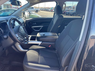 2019 Nissan Titan SV