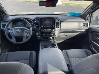 2024 Nissan Titan SV