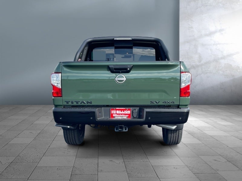 2024 Nissan Titan SV
