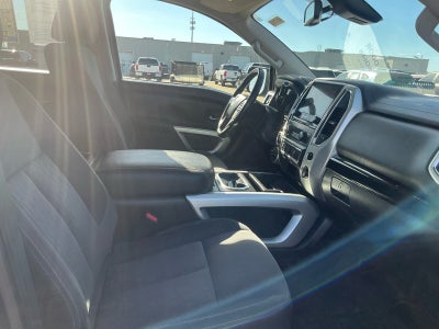 2021 Nissan Titan SV