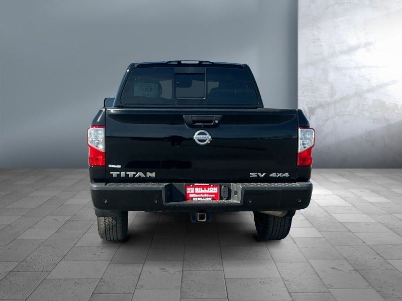 2021 Nissan Titan SV