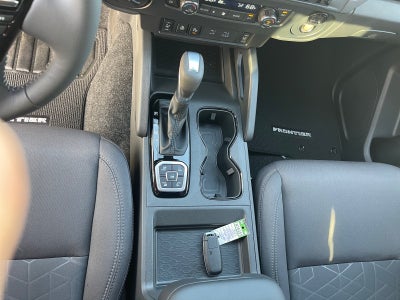 2027 Nissan Frontier Crew Cab SV