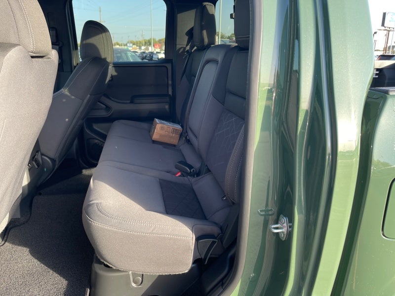 2027 Nissan Frontier Crew Cab SV