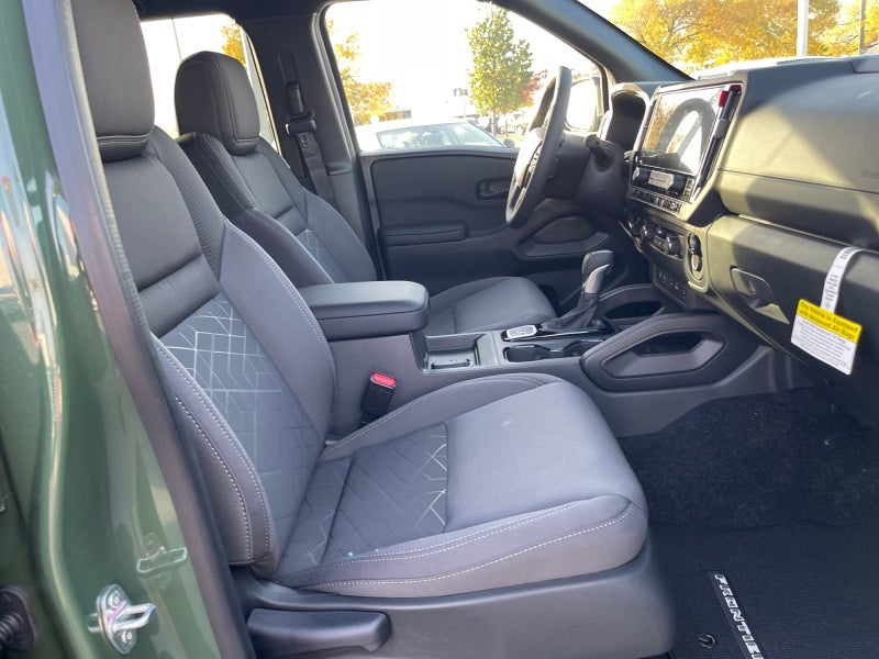 2027 Nissan Frontier Crew Cab SV