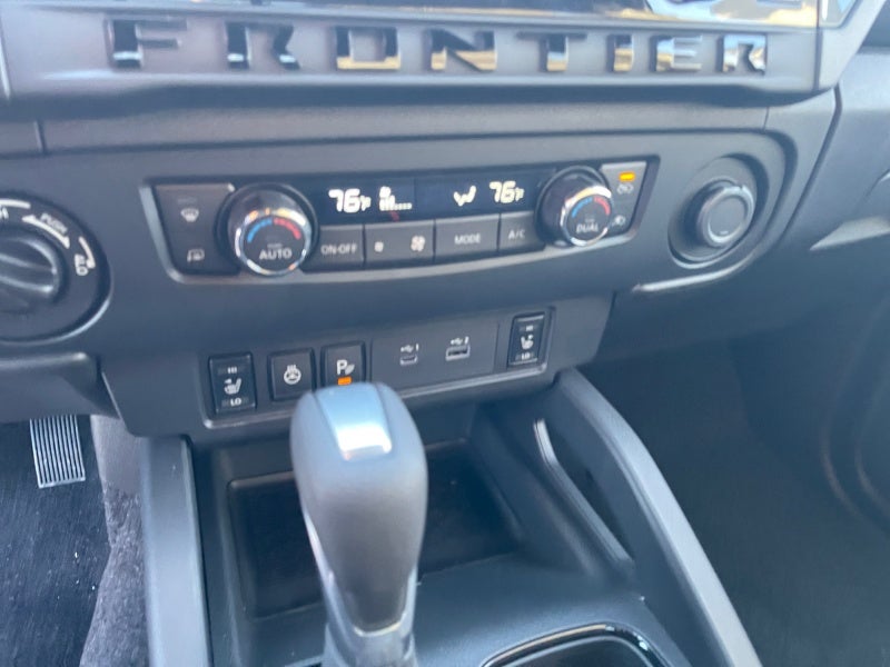 2026 Nissan Frontier Crew Cab SV