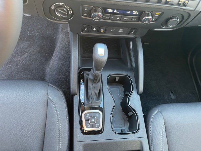 2026 Nissan Frontier Crew Cab SV