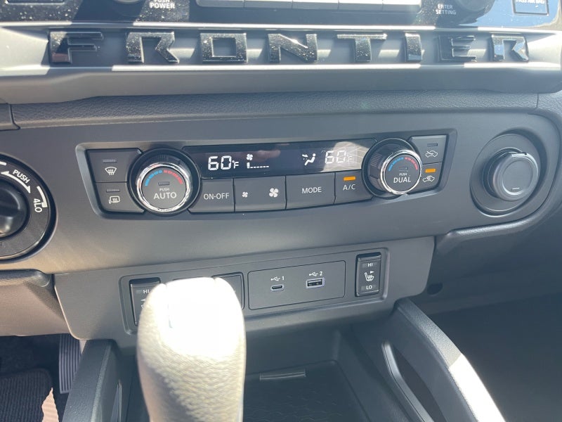 2026 Nissan Frontier Crew Cab SV