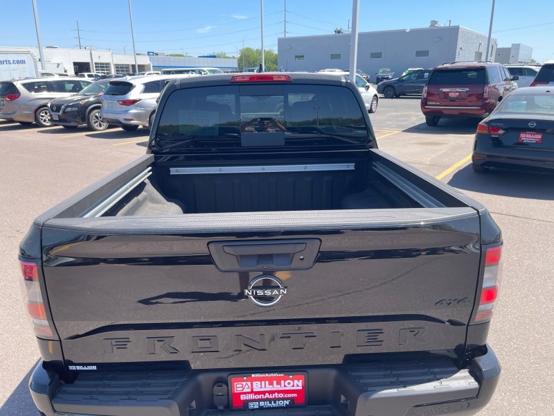 2026 Nissan Frontier Crew Cab SV