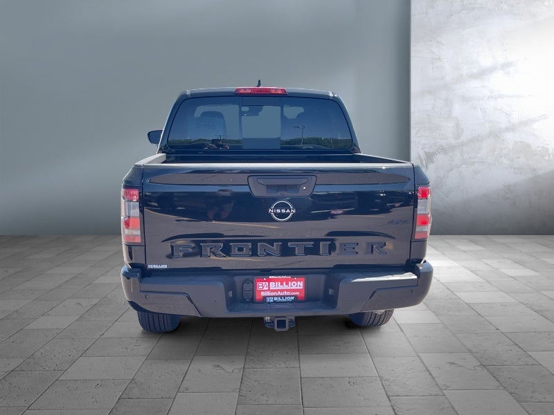 2026 Nissan Frontier Crew Cab SV