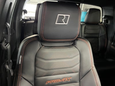 2026 Nissan Frontier PRO-4X w/R Package