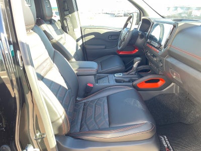 2026 Nissan Frontier PRO-4X w/R Package