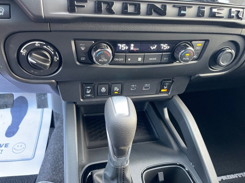 2026 Nissan Frontier Crew Cab SV