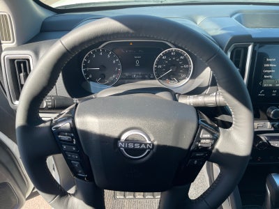 2027 Nissan Frontier Crew Cab SV