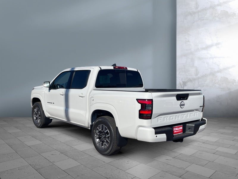 2027 Nissan Frontier Crew Cab SV