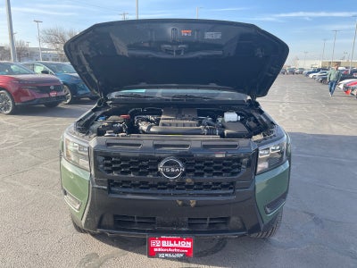 2026 Nissan Frontier Crew Cab SV