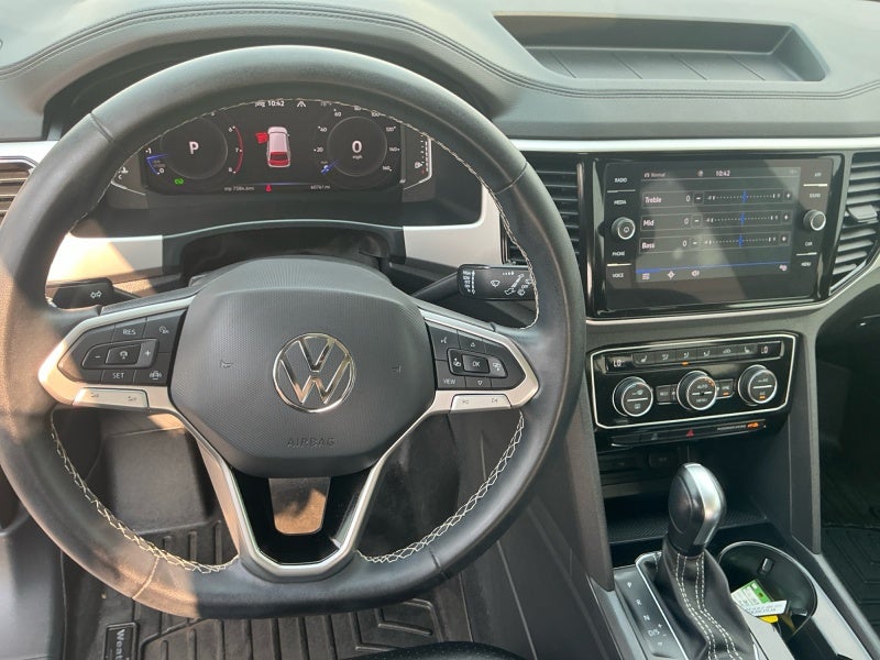 2023 Volkswagen Atlas 3.6L V6 SE w/Technology