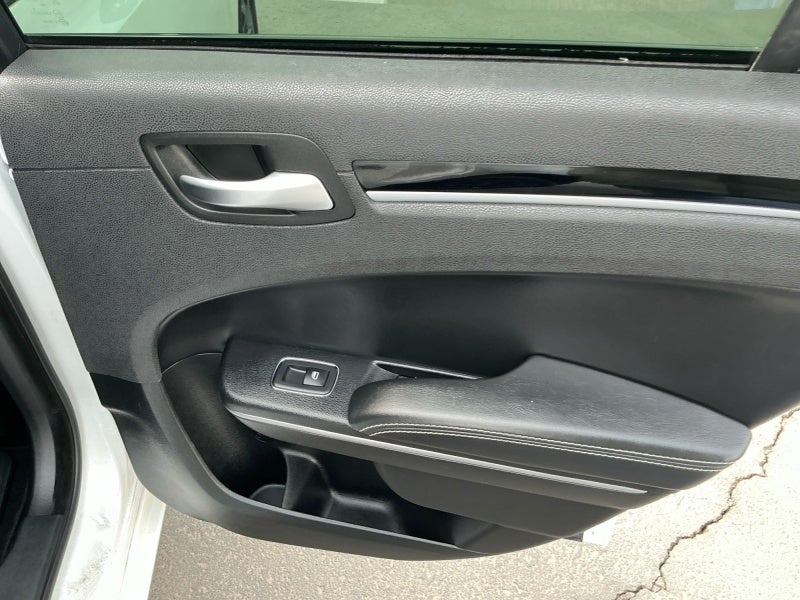 2020 Chrysler 300 300S