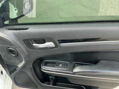 2020 Chrysler 300 300S