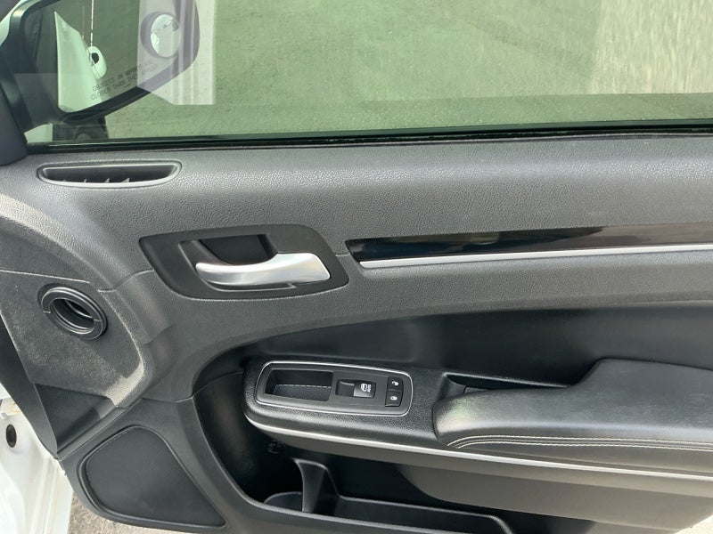 2020 Chrysler 300 300S