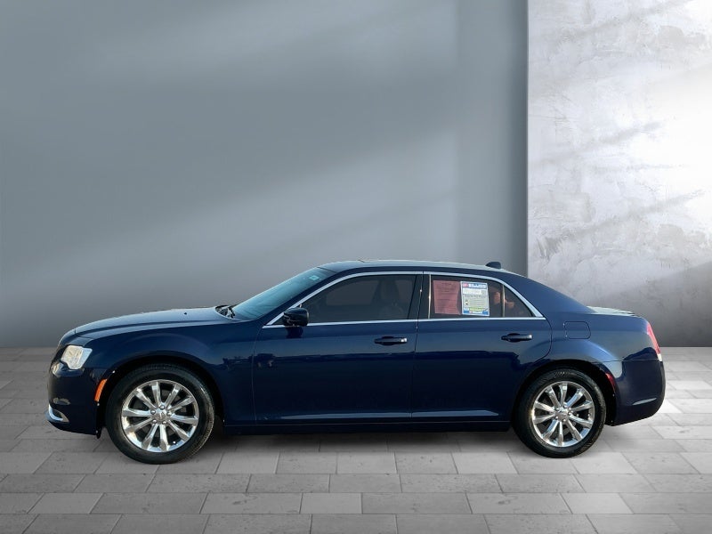 2017 Chrysler 300 Limited