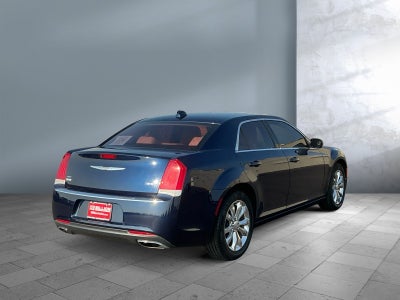 2017 Chrysler 300 Limited