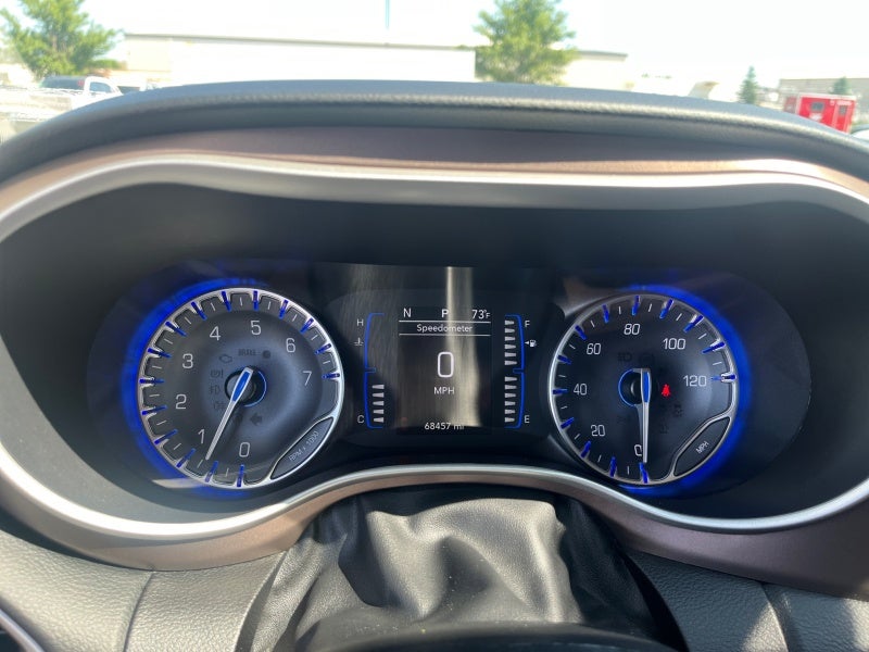 2023 Chrysler Voyager LX