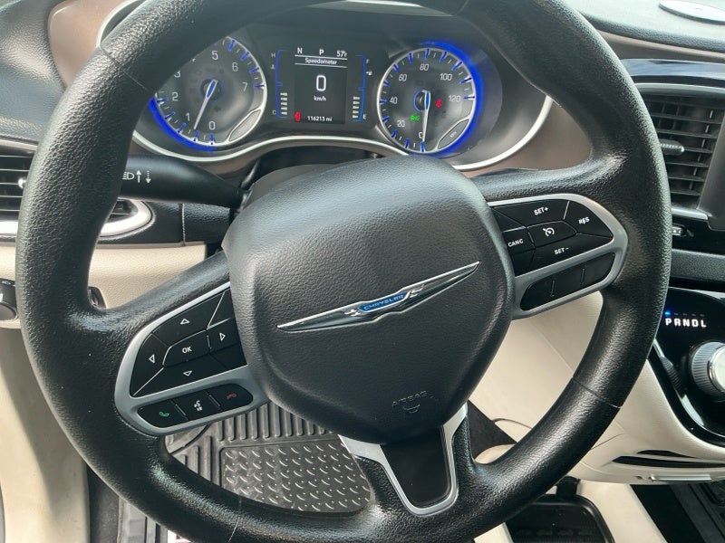 2021 Chrysler Voyager LXI