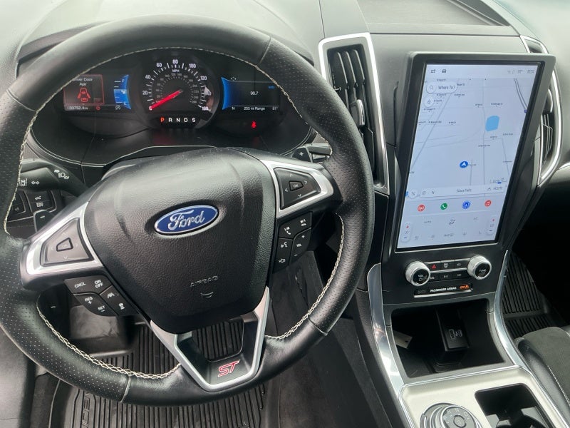 2022 Ford Edge ST