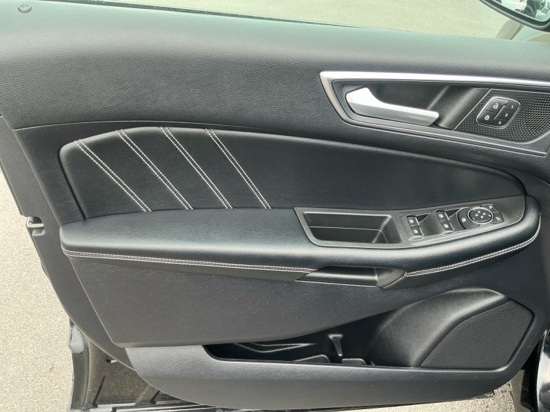 2022 Ford Edge ST