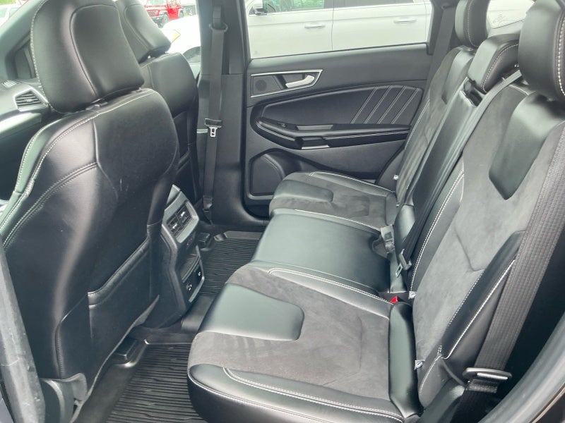 2022 Ford Edge ST