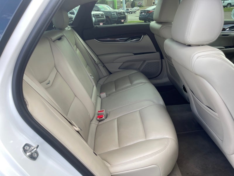 2016 Cadillac XTS Luxury Collection