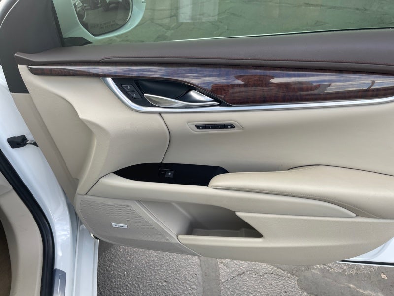 2016 Cadillac XTS Luxury Collection