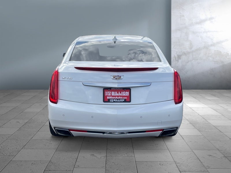 2016 Cadillac XTS Luxury Collection
