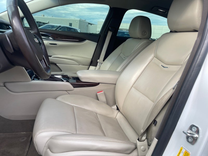 2016 Cadillac XTS Luxury Collection