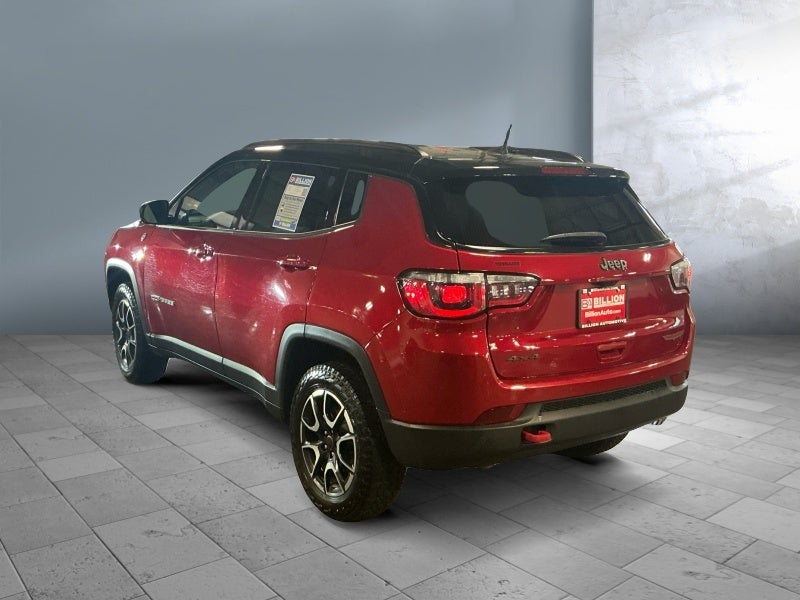 2025 Jeep Compass Trailhawk