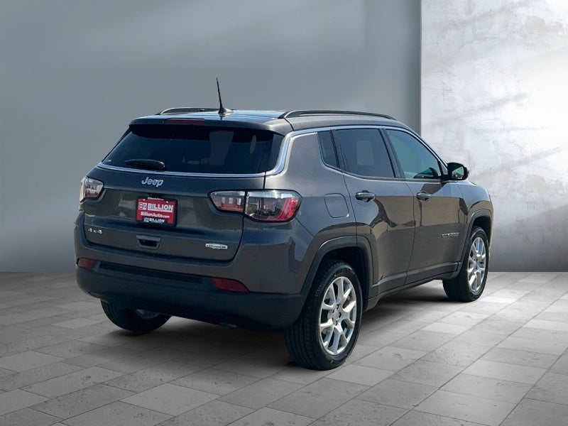 2024 Jeep Compass Latitude Lux