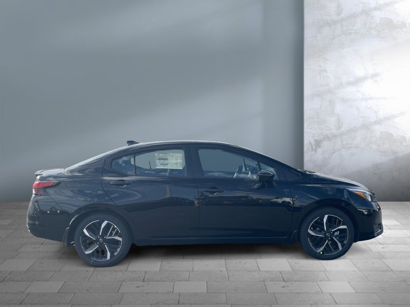 2025 Nissan Versa SR