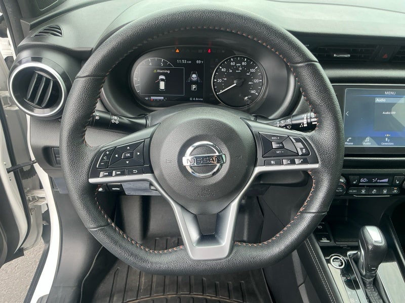2021 Nissan Kicks SR