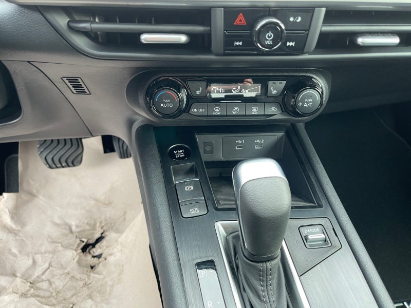 2027 Nissan Kicks SV