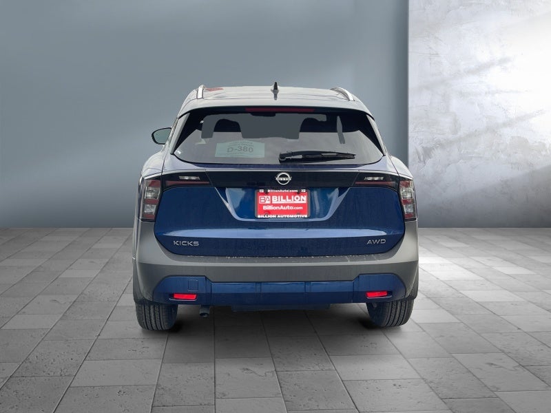 2027 Nissan Kicks SV