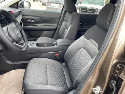 2027 Nissan Kicks SV