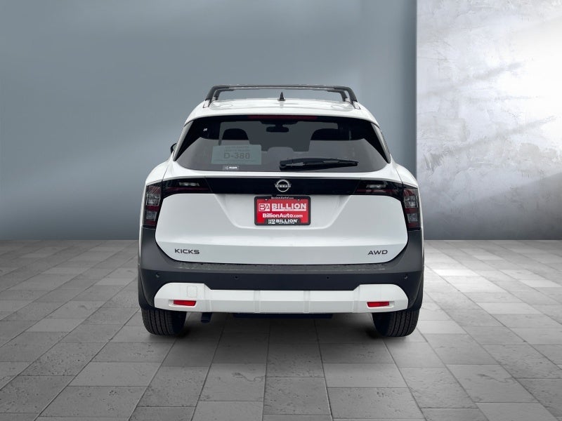 2026 Nissan Kicks SV